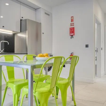 Beco Santa Emilia 3j, A In Madeira Appartement *